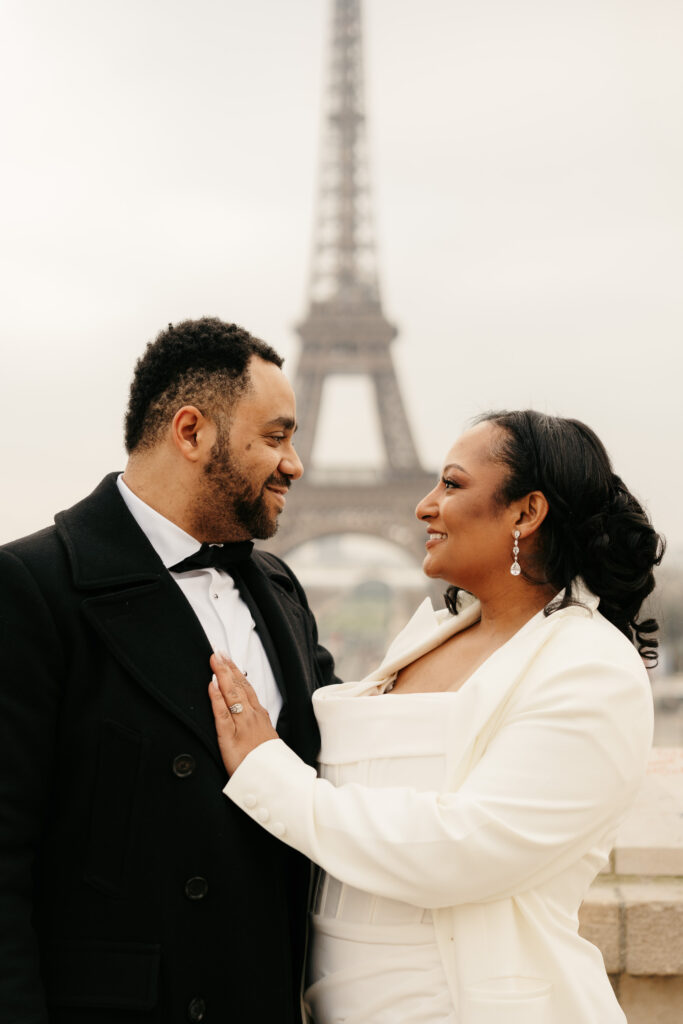 Couple Eiffel Tower elopement