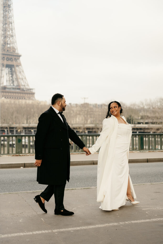 Couple Eiffel Tower elopement
