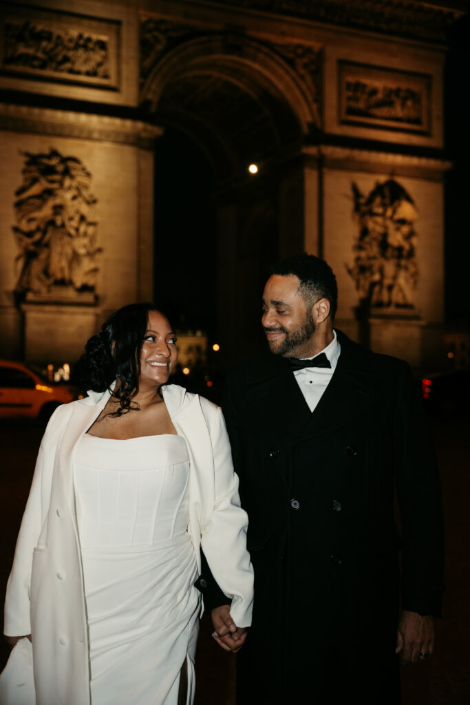Couple Eiffel Tower elopement